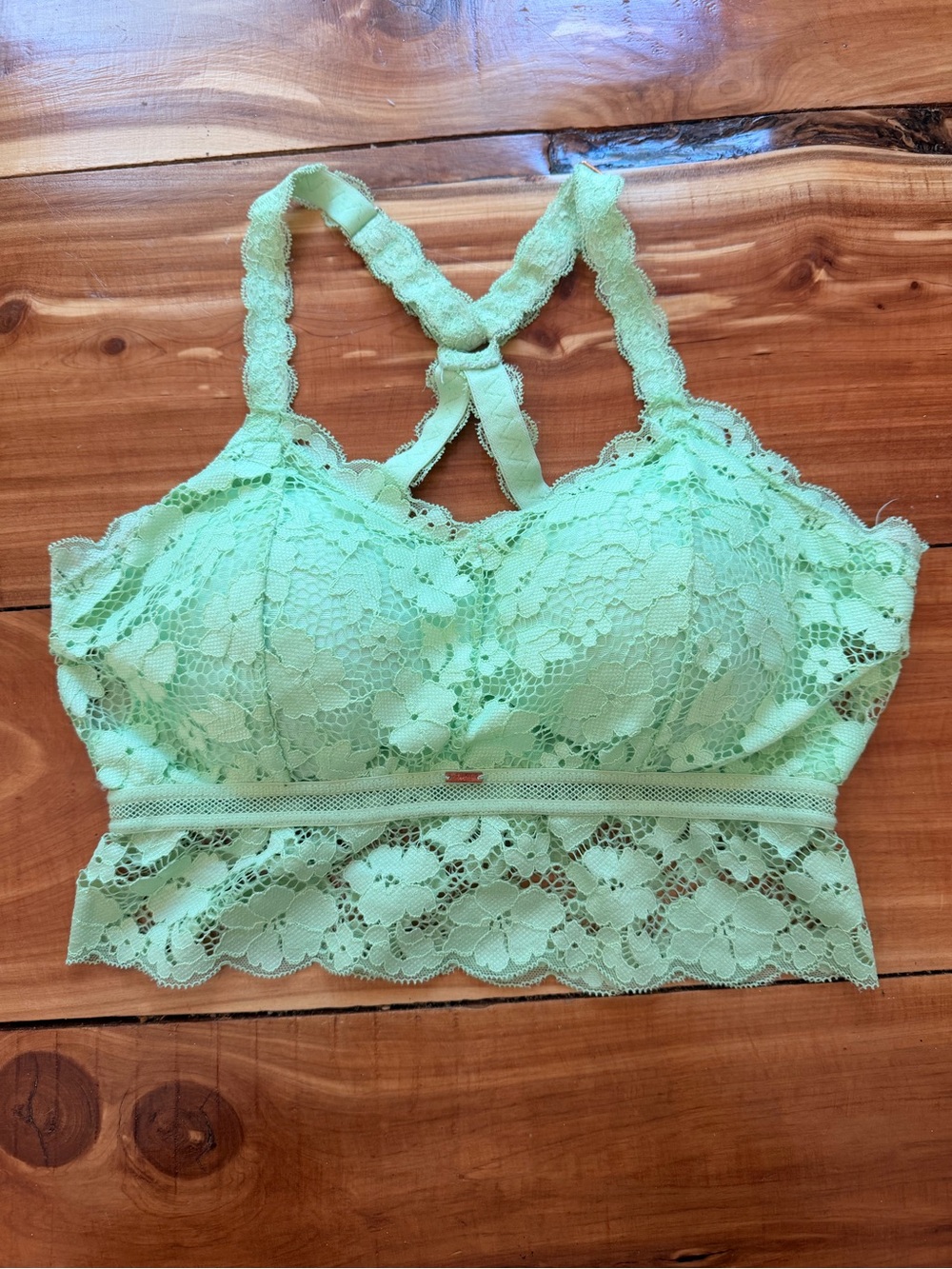 JadyK Bralette, size S/M, Mint Green Soft Lace 💚💚💚 Pre Owned